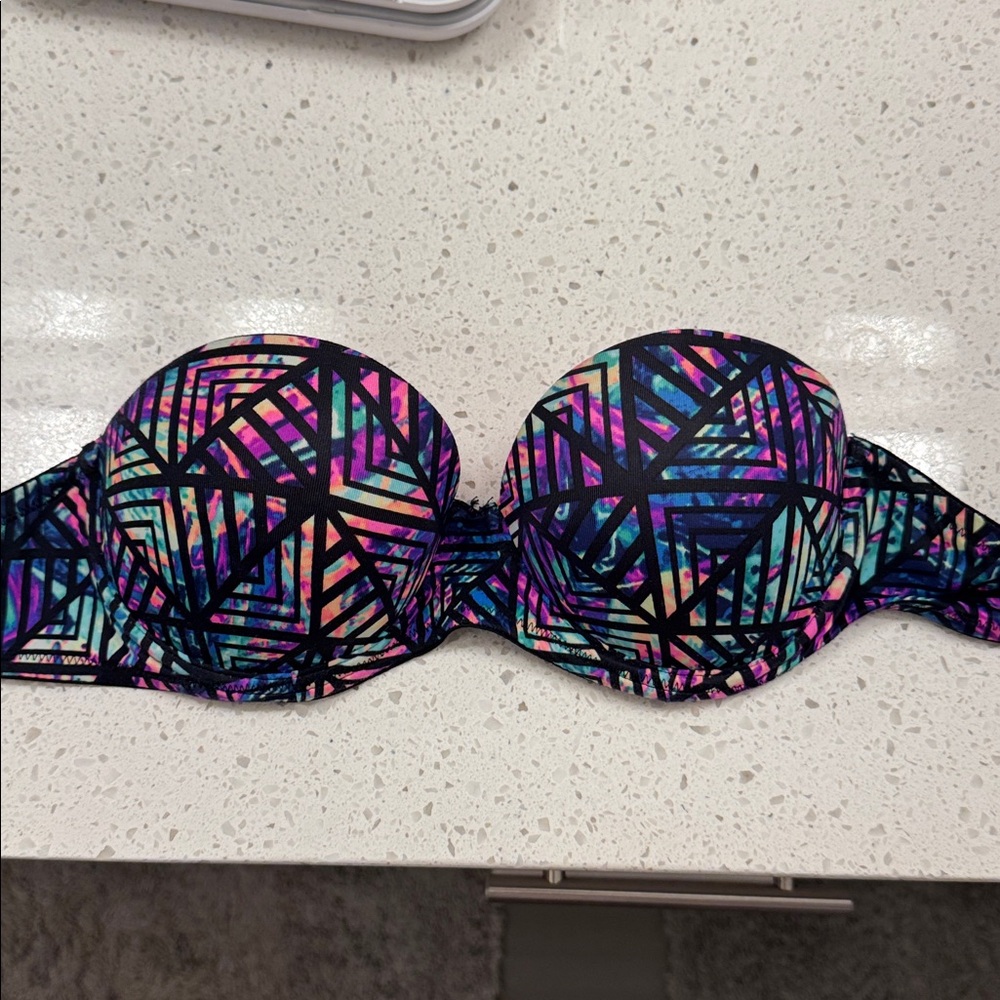 Victoria's Secret Multicolor Geometric Bra